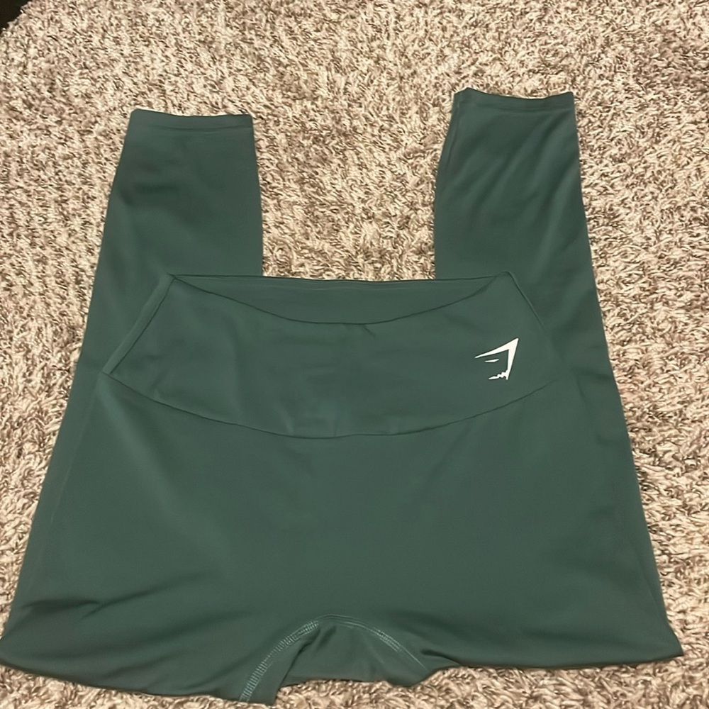 Gymshark Training leggings in 7/8 length dark green
